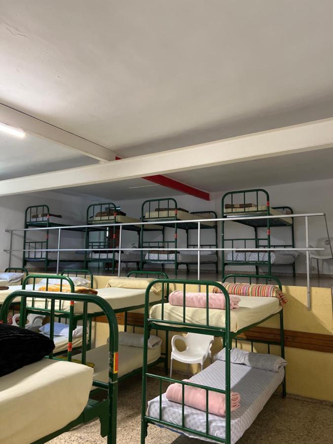 Albergue Municipal Hostel San Martin del Camino Exterior photo